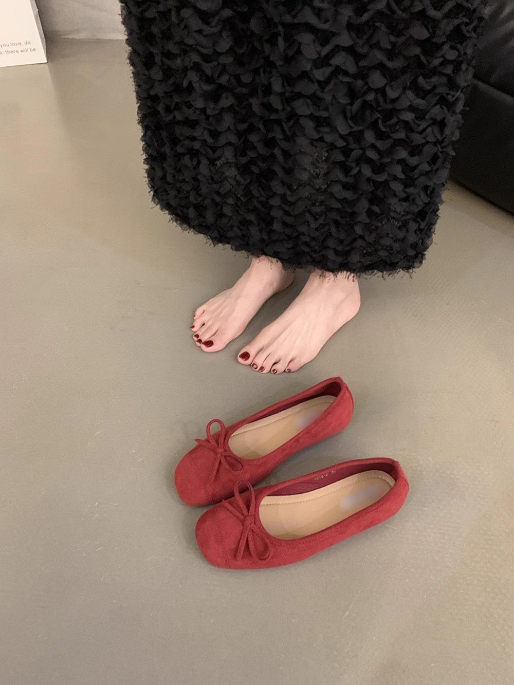 

Gentle Ballet Ladyshoes Flats French Candy Soft Sole Silver New Chinese Red Single Shoes Autumn Small Fragrant Women S Shoes 35 красный