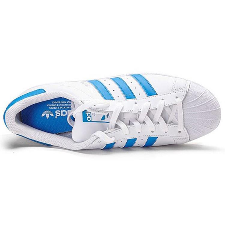 adidas Superstar
