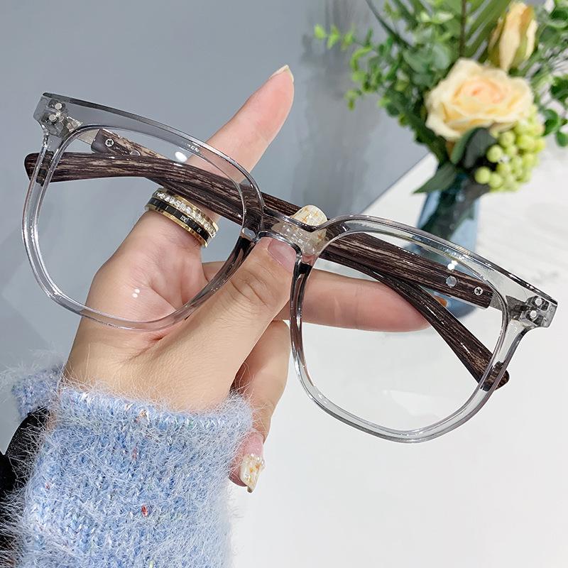 Women's Retro Large Frame Wood Grain Anti-Blue Light Glasses