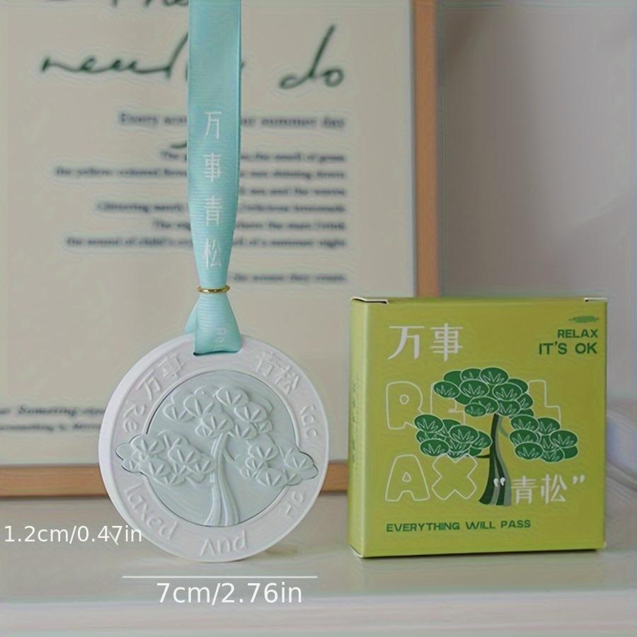 1pcPanda Aromatherapy Pendant Bamboo Leaf Cedar Fragrance Lasting Aromatherapy Gypsum Bathroom Bedroom Wardrobe Car Diffuse Soli