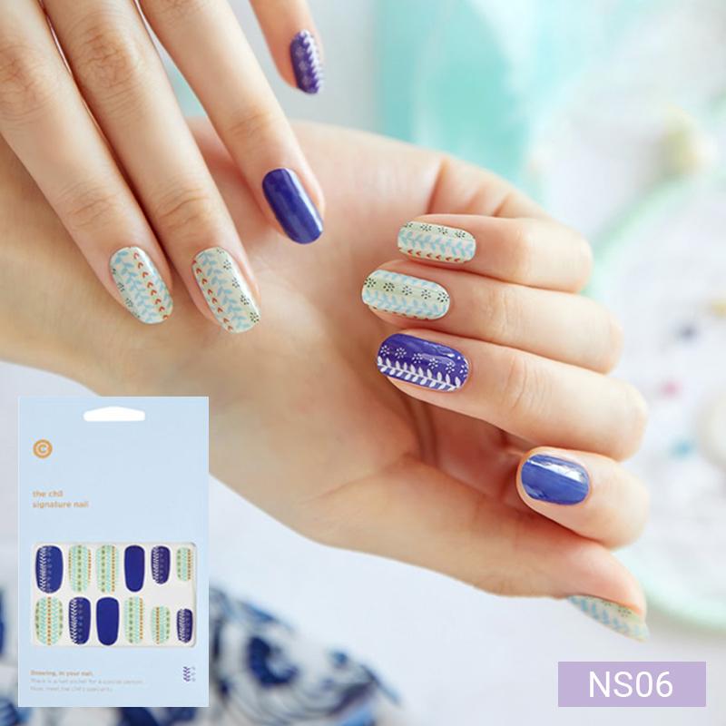 

Яркие поп-наклейки для ногтей 24 шт. | Самоклеящиеся полоски, радужный и неоновый микс, быстрый 5-минутный маникюр разноцветный