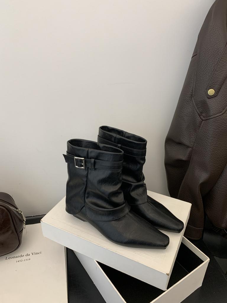 European and American sexy small square trouser boots women's square and 2025 autumn and winter fried street low-heeled sleeve short boots