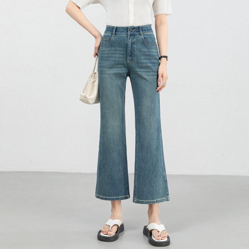 

2026 Summer Women s High-Waist Micro-Flare Denim Cropped Pants with Four-Way Stretch - Slim Fit Bell Bottoms Large