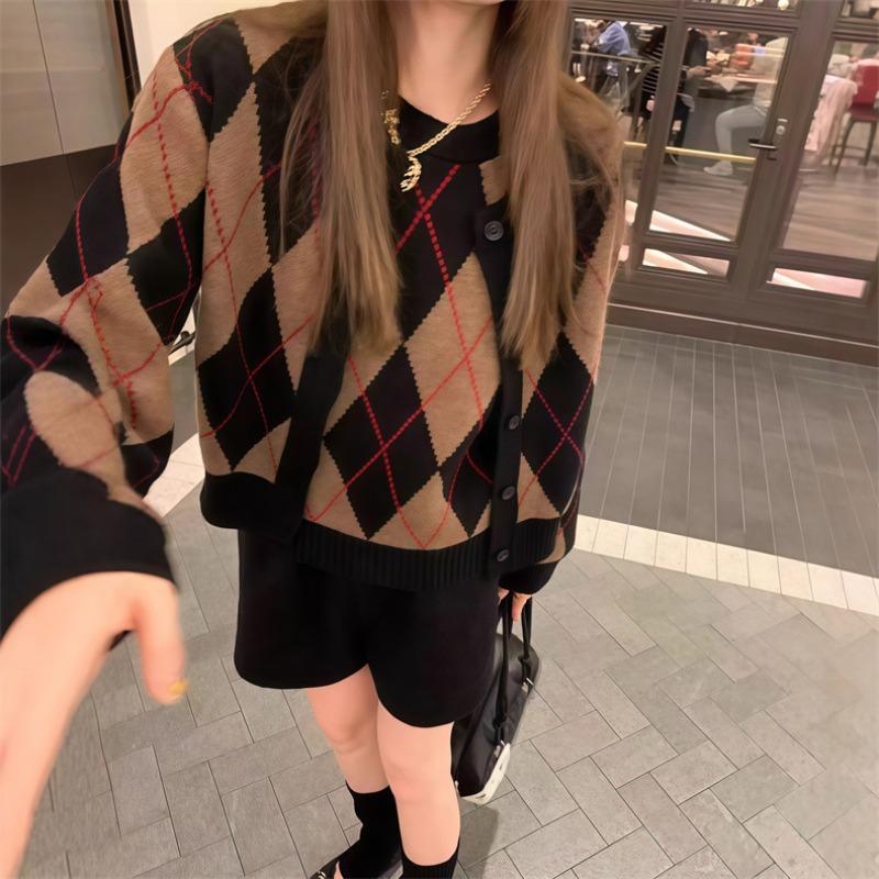 Contrasting color rhombus knitted suit women's autumn and winter new single-breasted sweater cardigan jacket pullover vest two-piece set women