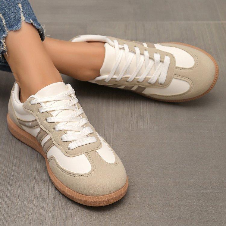 Women's Large Size Moral Training Shoes Sneakers New Retro Color Matching Flat Shoes
