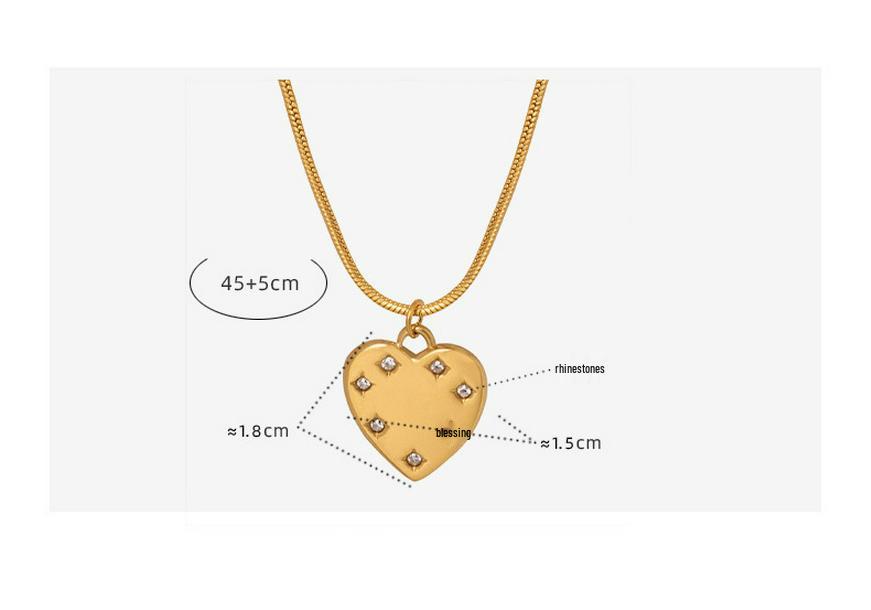 Versatile French Heart-Shaped Clavicle Necklace: Light Luxury Titanium Steel Jewelry for Women