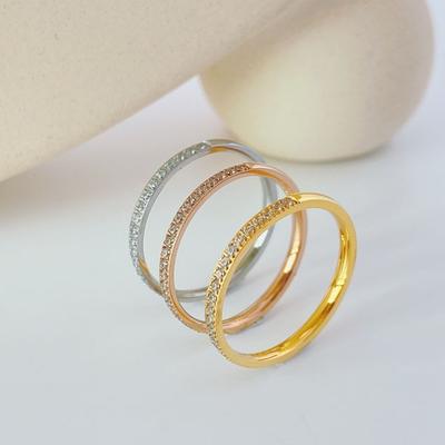 Minimalistický prsten z titanové oceli s půlkulatým diamantovým vsazením Párový sladěný šperk Stylový dárek