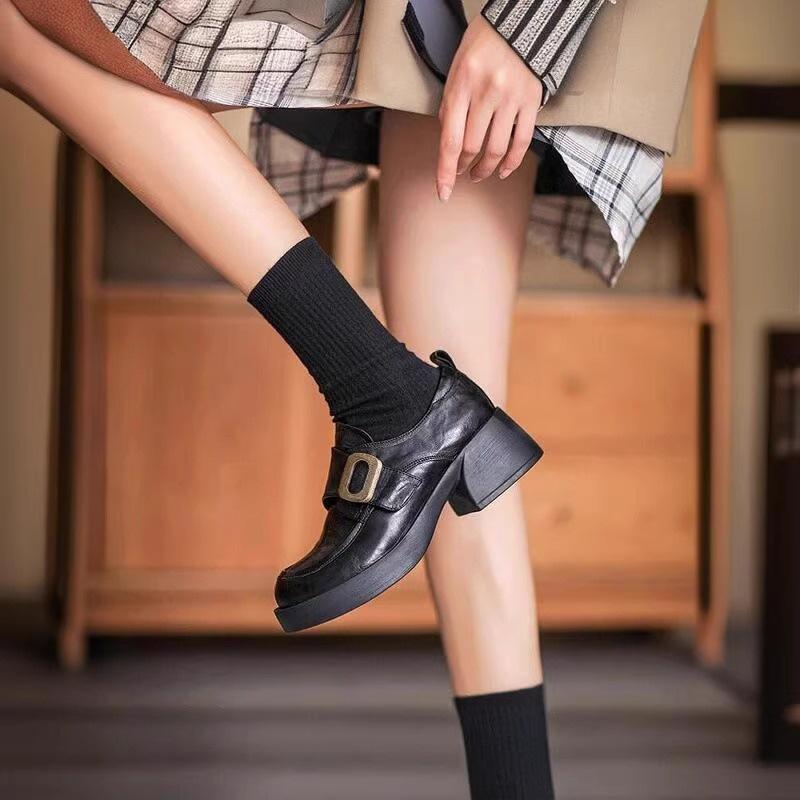 

Loafers 2025 autumn and winter square buckle platform single shoes thick heel college style small leather shoes 35 чорний