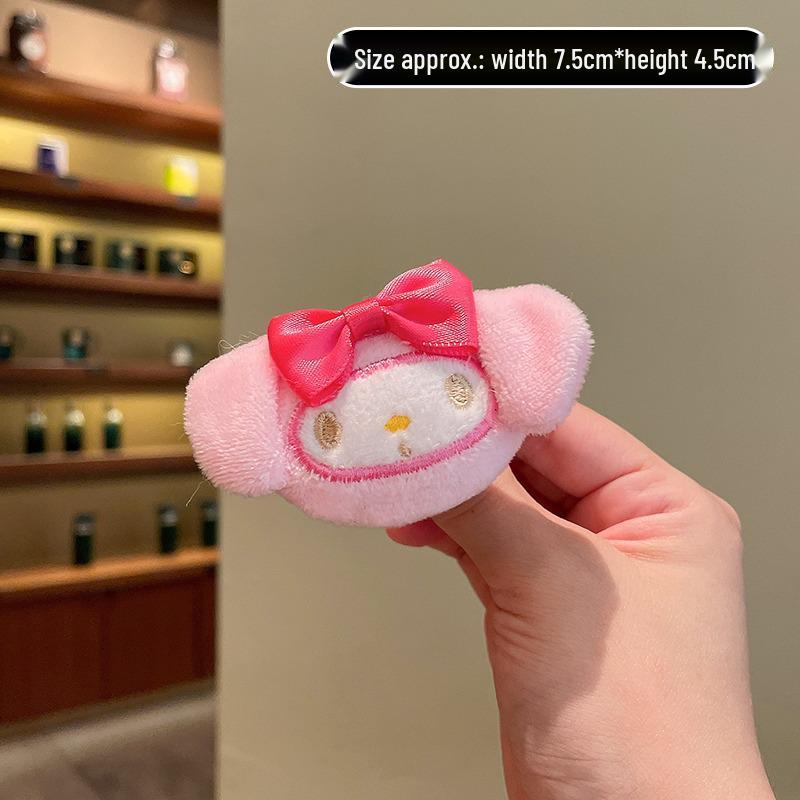 Japońska Kawaii Słonecznikowa Panda Pluszowa Broszka - Urocza Przypinka na Ubrania, Torby i Akcesoria.