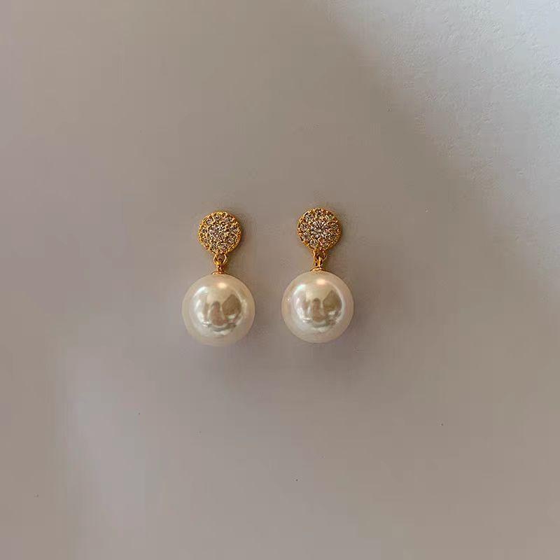 

S sterling silver needle zircon pearl earrings women s light luxury temperament high-end sense exquisite stud earrings niche unique ear jewelry