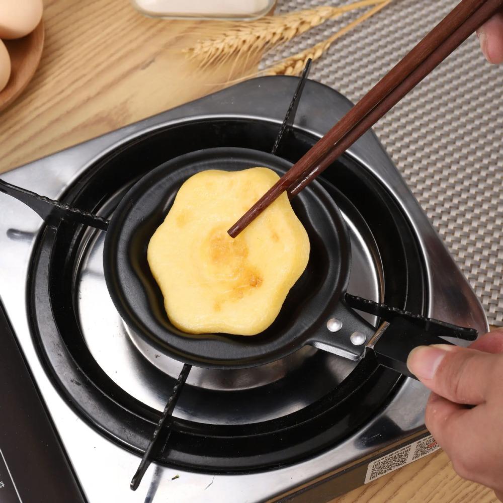 Mini Omelette Pan Non Stick Pan for Breakfast Omelette Fun Cartoon DIY Home Breakfast Baking Mold Cute Shapes Kitchen Tools
