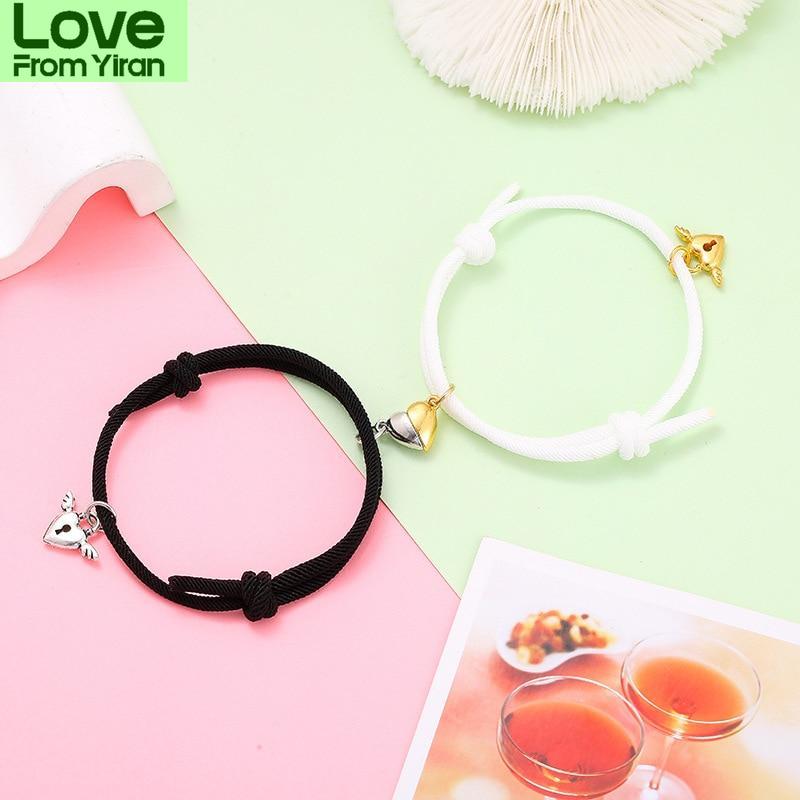 Stylisch Modebewusst 2 Stück / Paar Passende Partnerarmbänder Liebhaber Entzückendes Herz Magnet Armband Valentinstag Armband Anziehen BrazaleteMode