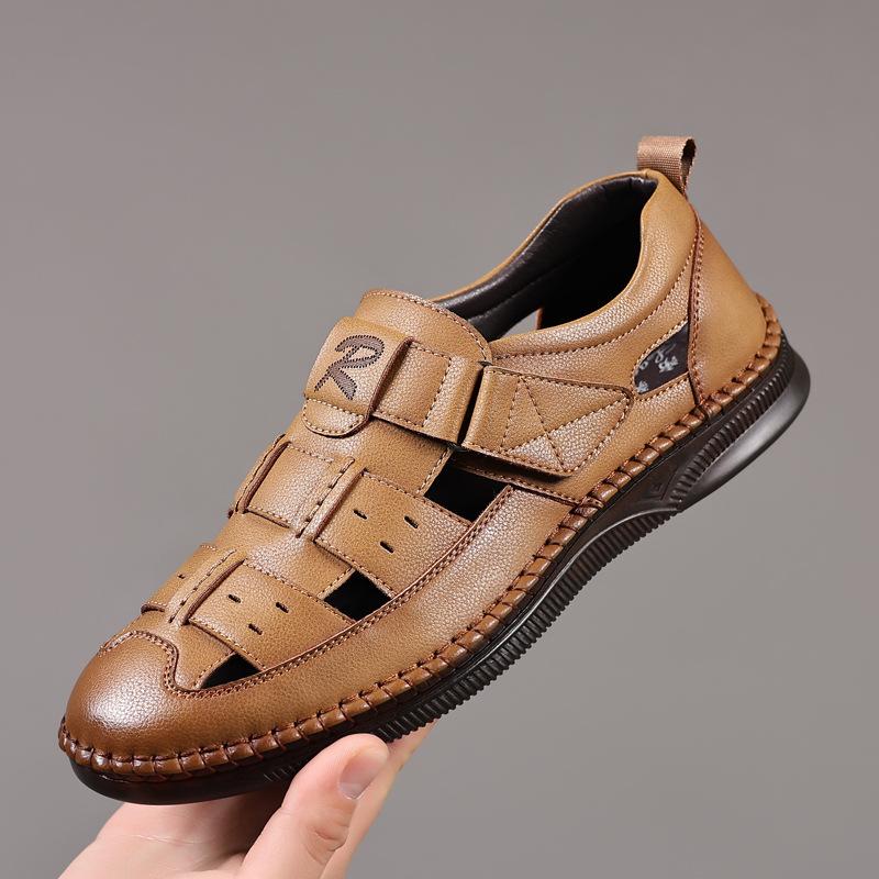 Men's Shoes 2025 New Summer Round Head Casual Hole Shoes Men's Hollow Middle-aged Sandals 2025