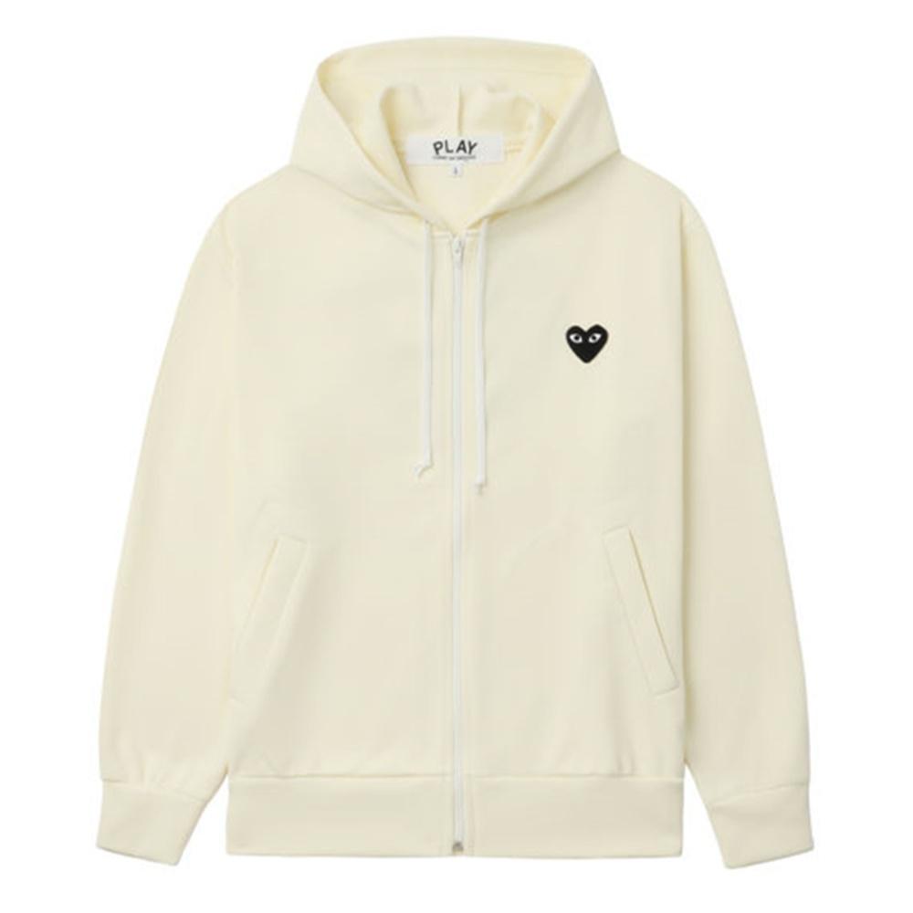Comme des Garçons PLAY CCOMME des