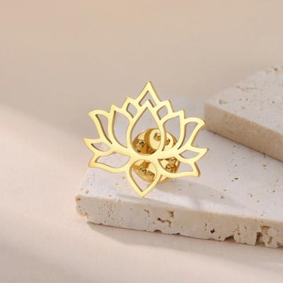 Teamer Amulet Lotus Flower Brooch Lapel Pin Women Stainless Steel Gold Color Suit Badge Yoga Buddhism Accessories Gift Wholesale