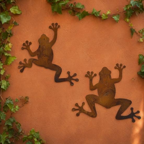 2 Pezzi Rettile Lucertola Rana in Metallo da Parete, Decorazione Murale Rustica in Ferro per Giardino Esterno, Patio e Cortile, Scultura Animale Appesa con Finitura Invecchiata per Giardino