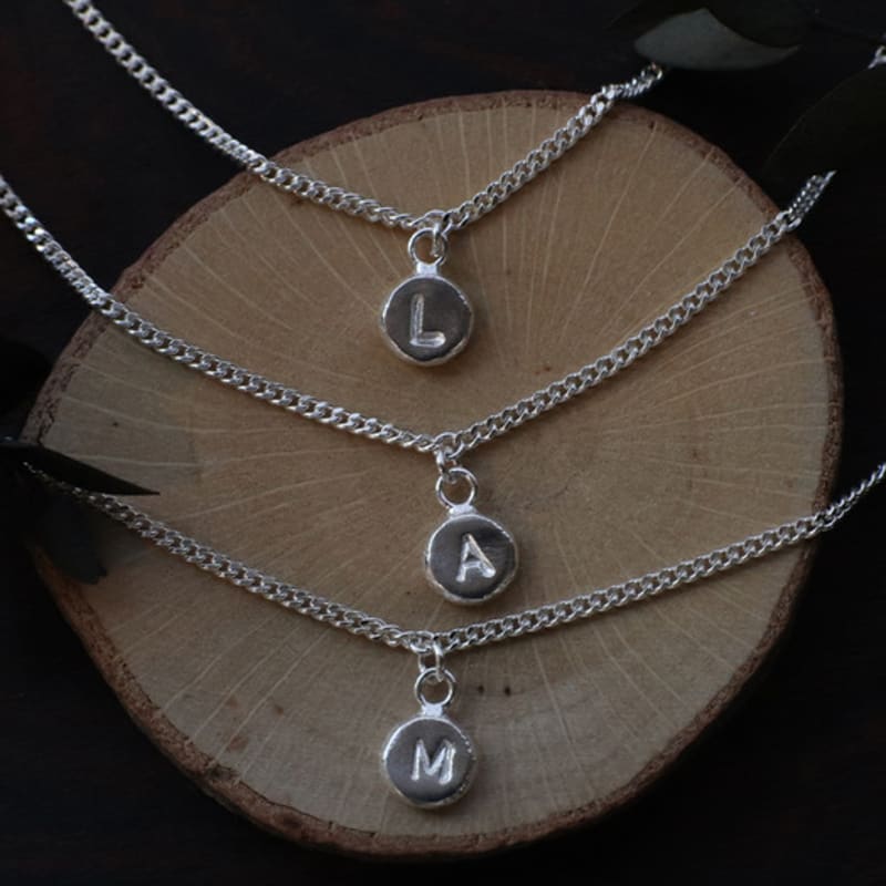 IRIS The Initials Mini Stamp Initial Bracelet_Silver