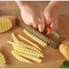 Edelstahl Wellenmesser Spieß Pommes Frites Schneider Kreatives Wellen-Nudelmesser Holzgriff Kartoffelschneider