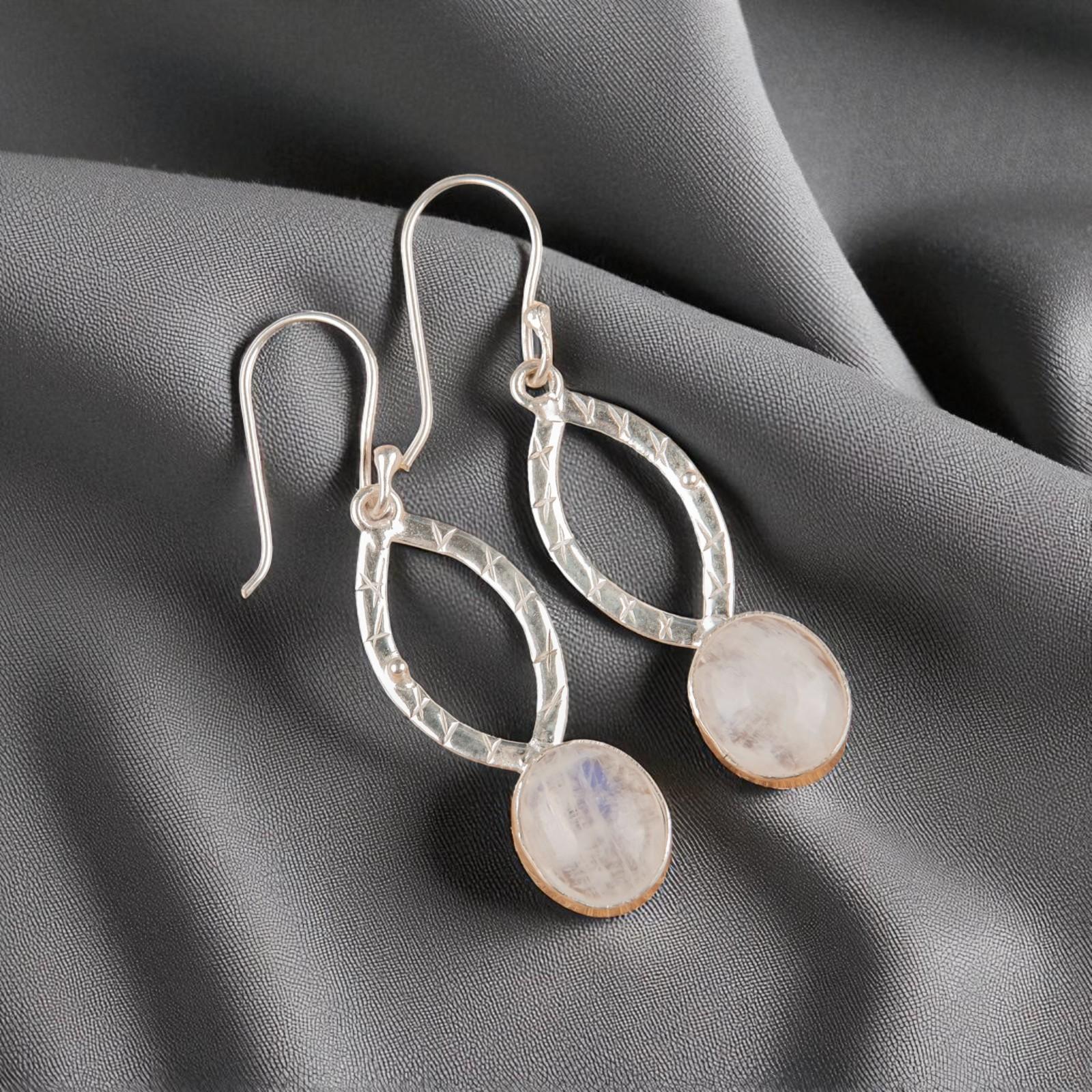 

Rainbow Moonstone Gemstone 925 Sterling Silver Handmade Jewelry Hook Earrings 2 EE-87-35