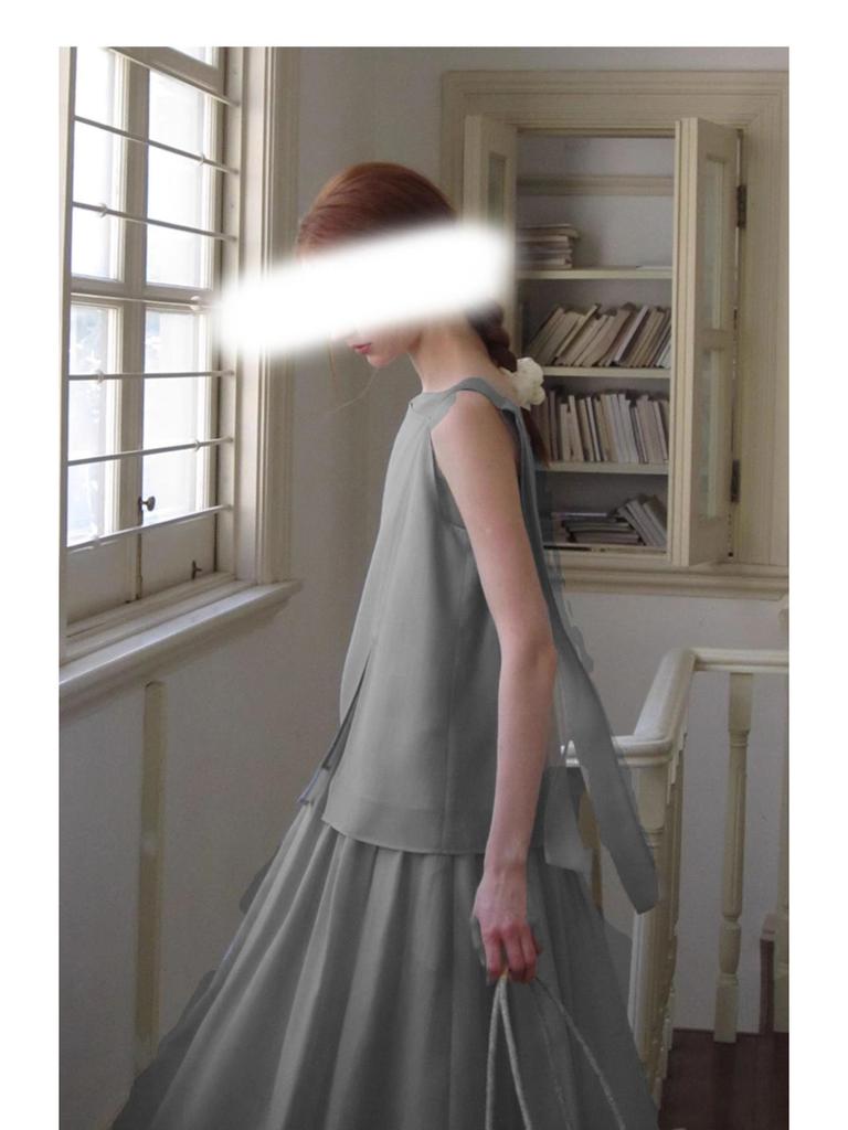 Note: Final Sale. Tops and half-skirts may have a color variation leaning towards gray; they are non-refundable and non-exchangeable.