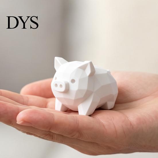Customizable White Pig Figure 3D Printed Piglet Figurine, Geometric Low Poly Piggy Statue, Durable DIY Painting Art Craft PLA Modern Desktop Ornament
