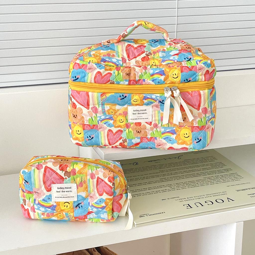Graffiti Cosmetic Bag Going Travel Portable Storage Wash Bag Quilting Large Capacity Handbag