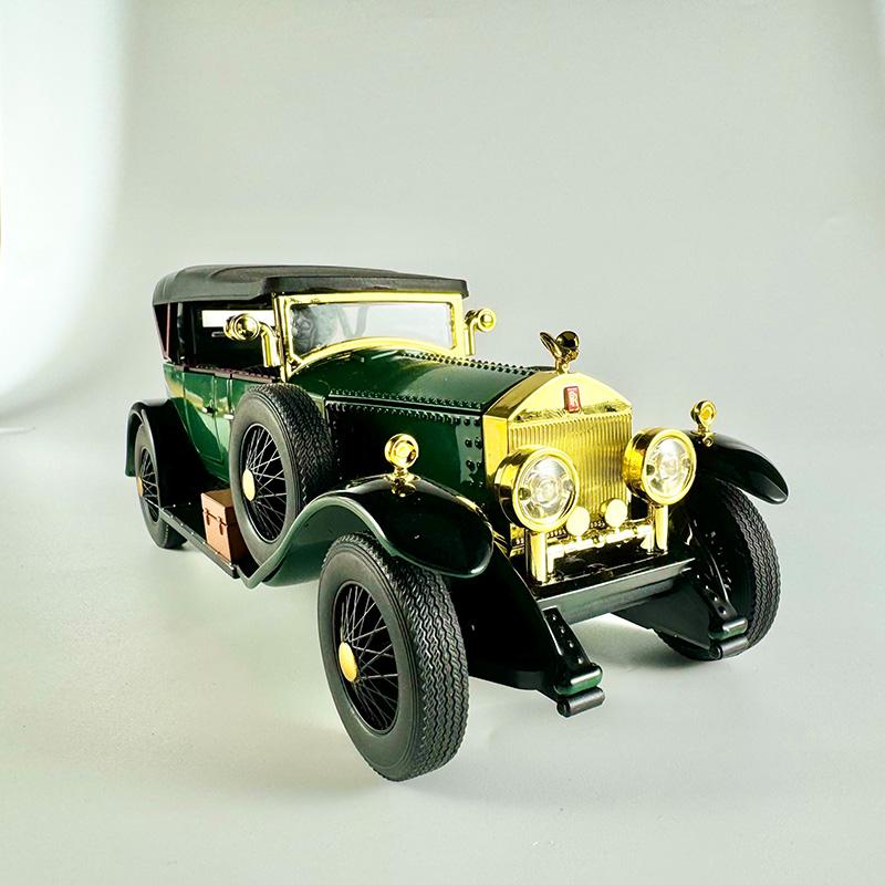 1:24 retro Phantom classic car model, simulated sound and light, four-wheel shock absorption, front wheel steering