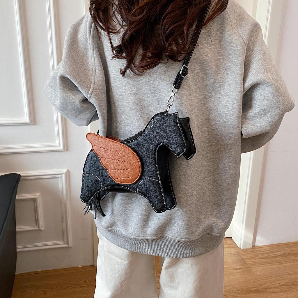 Yogodlns High Quality Women PU Leather Shoulder Bag Fashion Horse Shape Handbags Crossbody Bags for Women Casual New Female Messenger Bag