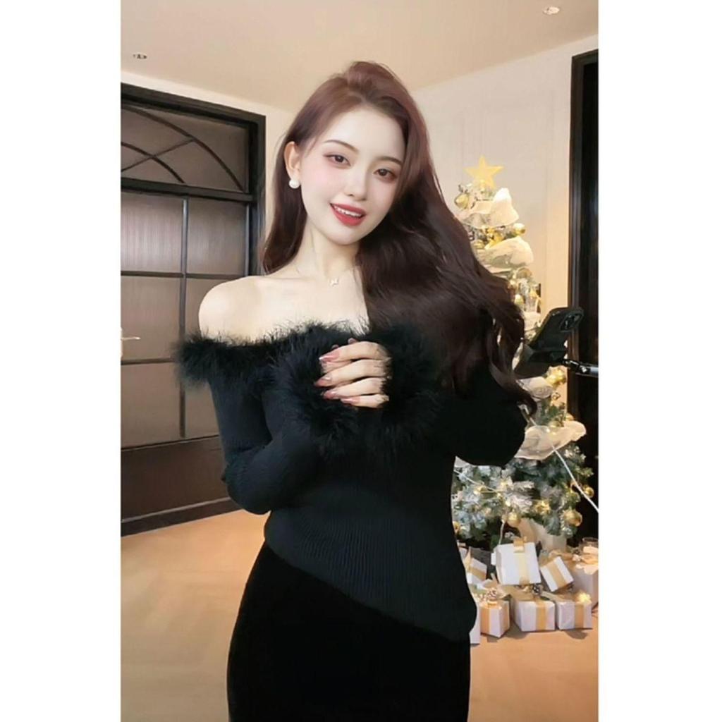 Red Off-Shoulder Raw Edge Knit Sweater for Women - Festive, Slimming, and Sexy Cold Shoulder Top for Autumn/Winter