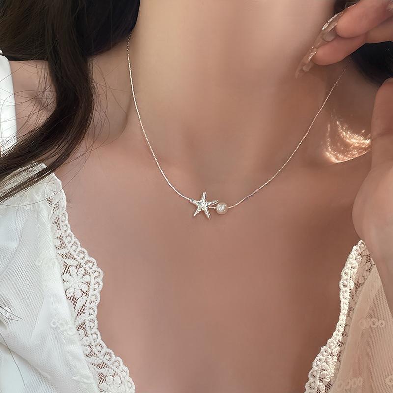 Simple starfish pearl necklace female niche unique design sense collarbone chain temperament versatile exquisite star accessories