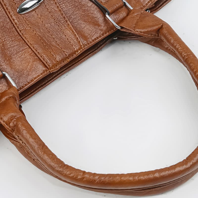 Hand underarm tote bag, shoulder messenger bag.