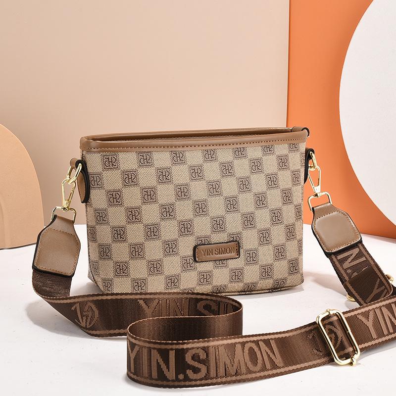 Bag women's 2025 new high-end women's shoulder messenger bag pu fashion small square bag dumpling bag women's bag