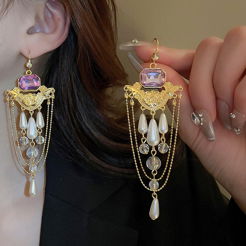 

Геометрические серьги с серебряными иглами, стразами и жемчугом - Элегантный французский ретро-стиль