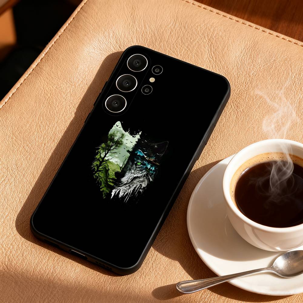 1pc Wolf Phone Case For Samsung S26,S25,24,23,22,30,21,10,9,Ultra,Plus,Lite,FE Soft Black Case