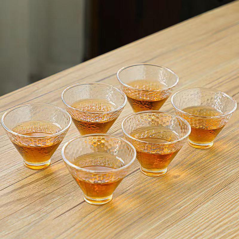 Vynikající skleněná květinová čajová sada 6 ks/sada Velkoobchod kávové šálky Krásné čajové hrnky Japonský hrnek Čajové šálky Porcelánová čínská miska