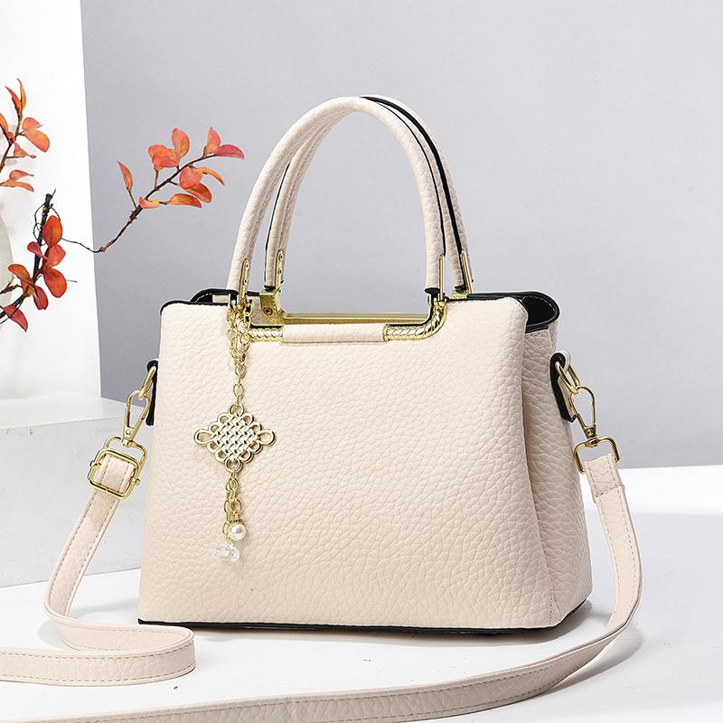 New Bag Women's Texture 2025 Fashion Handbag One Shoulder Oblique Span Bag Women