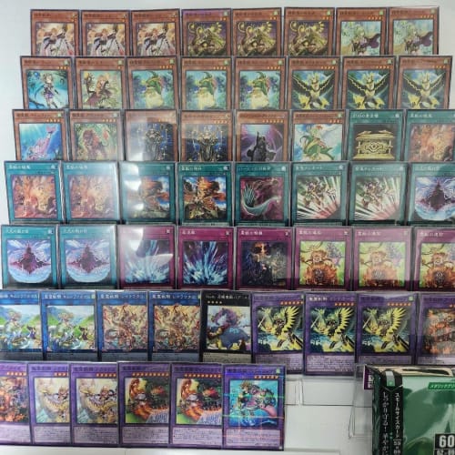 [Deck Sale] Spirit Beast Deck Pre-built Deck with Sleeves: Spirit Beast Successor, Spirit Beast Tamer, Lela, Holy Knight Shieldbearer