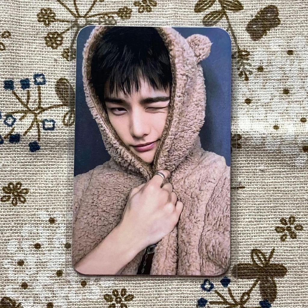 [USED] StrayKids Hyunjin KARMA FANS Pre-list Purchase Bonus Trading Card