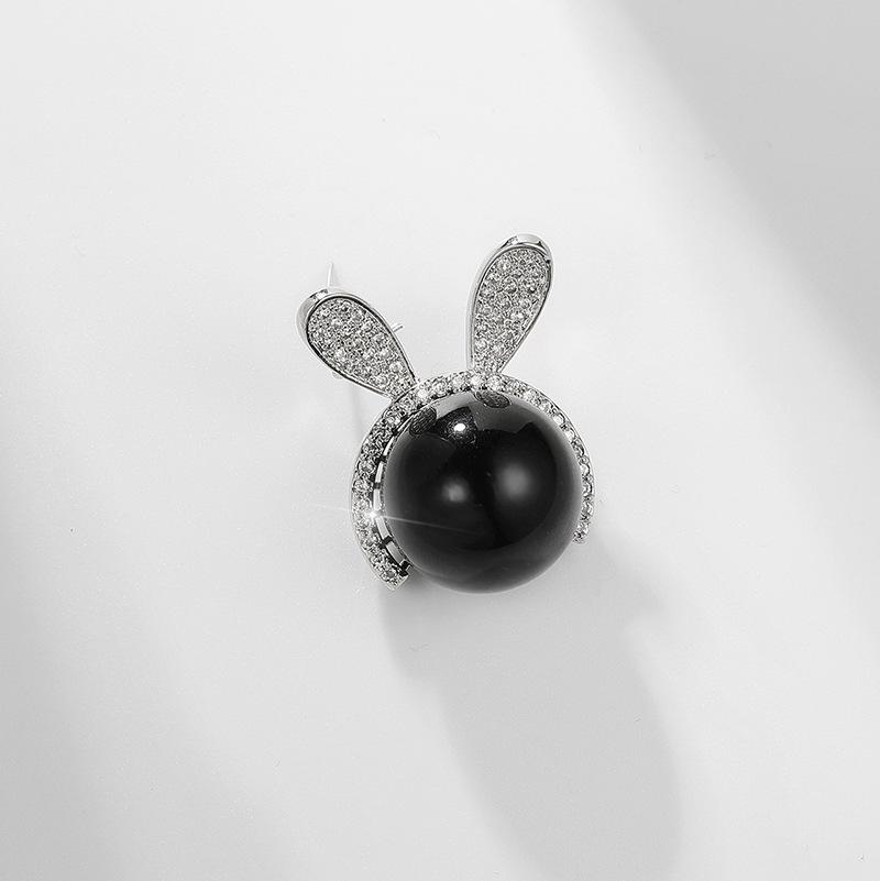 Bo Xin Yun Cute Rabbit Cartoon Brooch with Zirconia Beads - Animal Corsage Pin for Clothing
