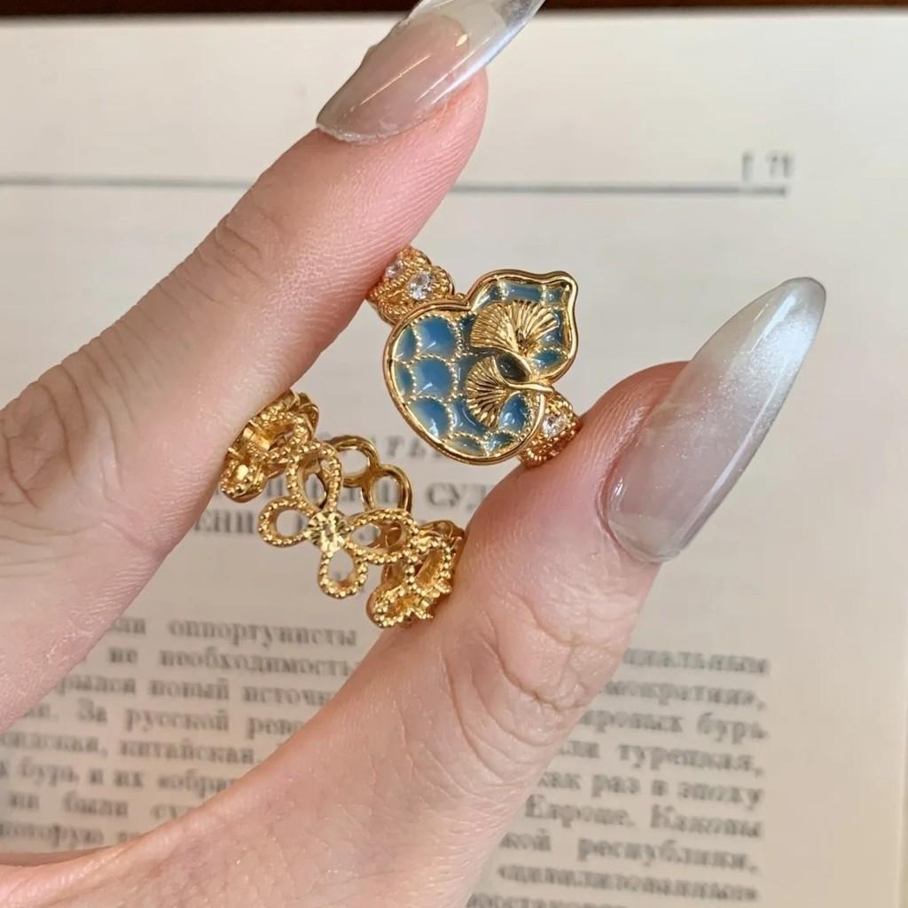 Elegant Antique Enamel Butterfly Gourd Ring For Women With Dazzling Gemstone Accents