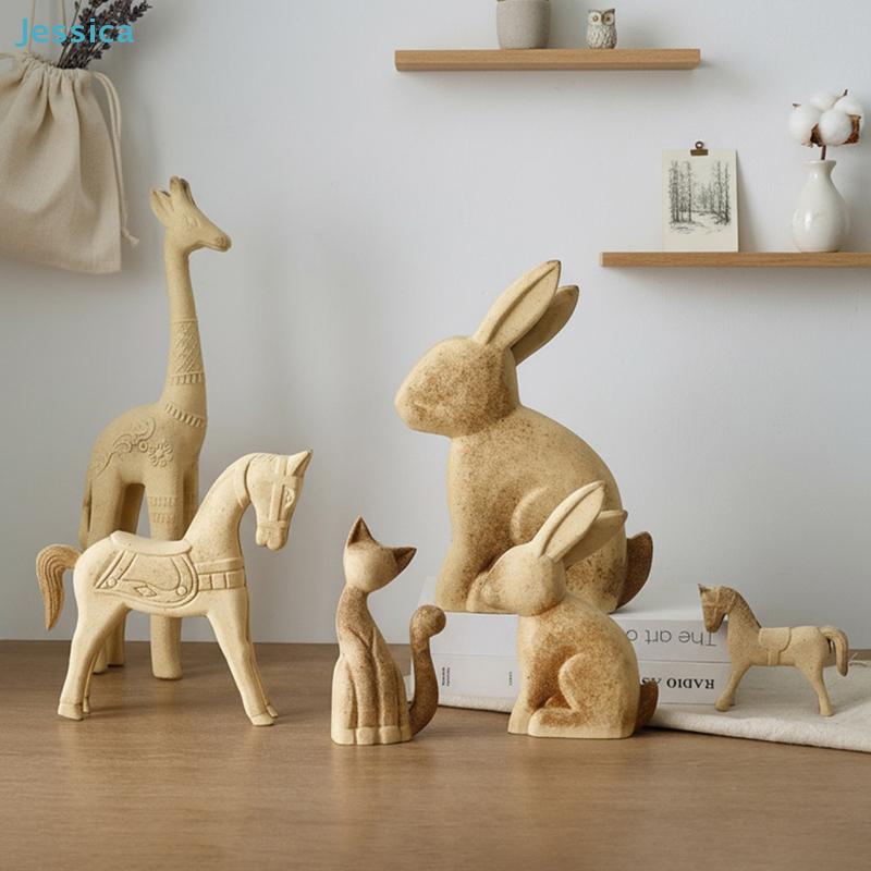 Animal Room Decor Horse Rabbit Cat Giraffe Wooden Sculptures DIY Painted Materials Craft  Decor Handmade Figurine Gifts