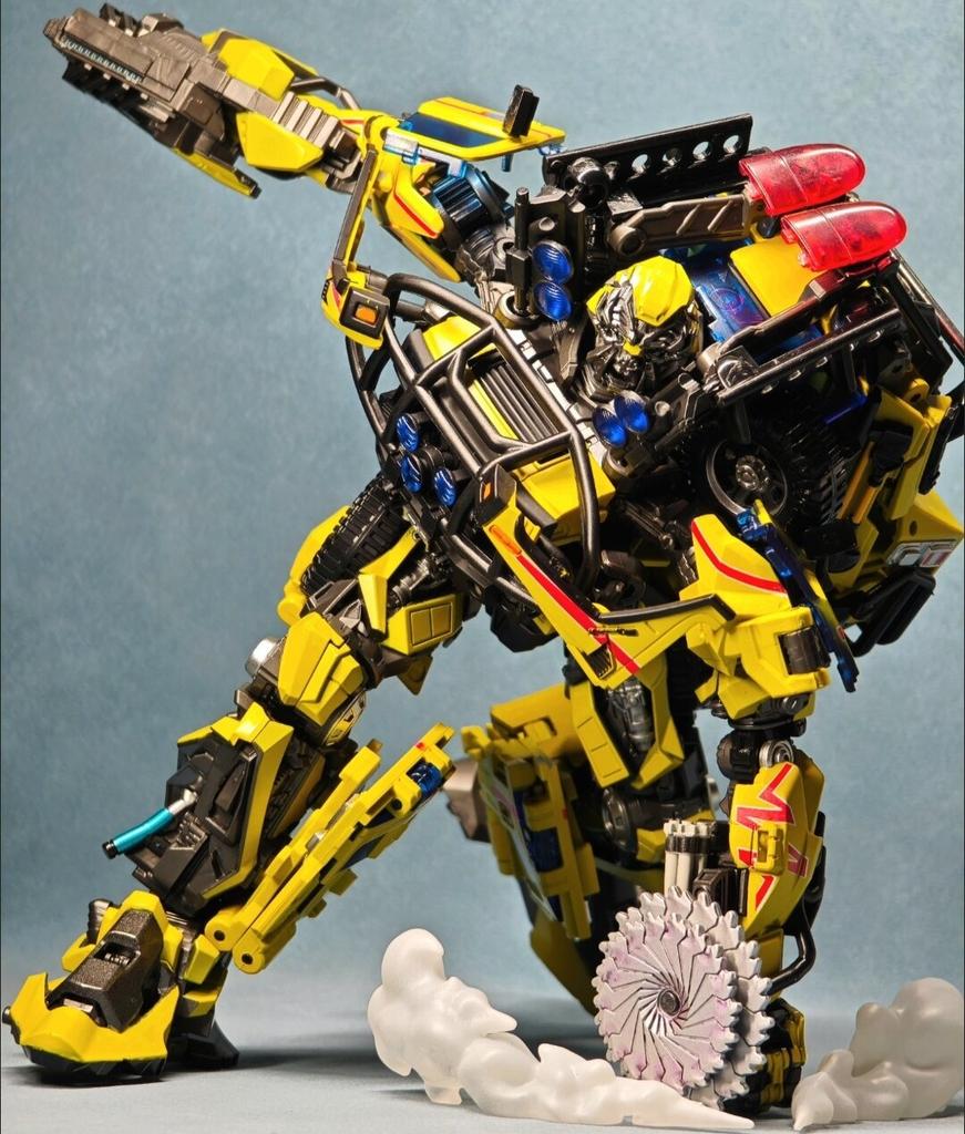 Transformation Toy Ratchet Ambulance Deformation Robot JH-01 Action Figure Model Gift JH01 Articulated Detailed Movable Poseable Scale Collectible
