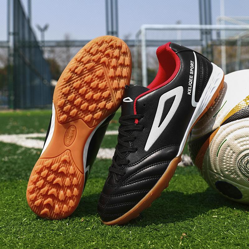 New Men Football Boots Indoor Futsal Soccer Shoes Ultralight Wholesale Professional Training Unisex Breathable Drop Shipping
