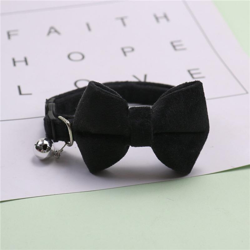 Cat Velvet Collar Solid Color Bowknot Puppy Chihuahua Collars with Bell Adjustable Safety Buckle Cats Bow Tie Pets Accessories