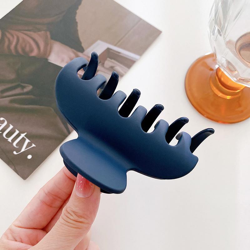 Chic Macaron Color Medium Hair Claw Clip Stylish Minimalist Hair Accessory For Women