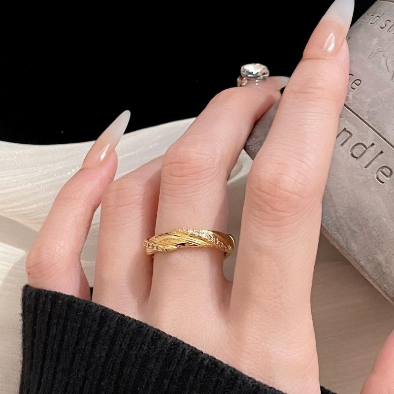 Vintage Luxury Medieval Brushed Woven Open Ring High-End Adjustable Zircon Personalized Ring Women
