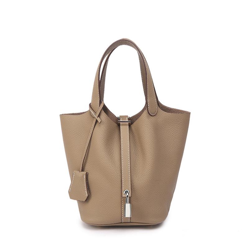 Genuine Leather Large-capacity Vegetable Basket Women's Bag High-quality and Exquisite Lychee Pattern Hand-held Bucket Bag