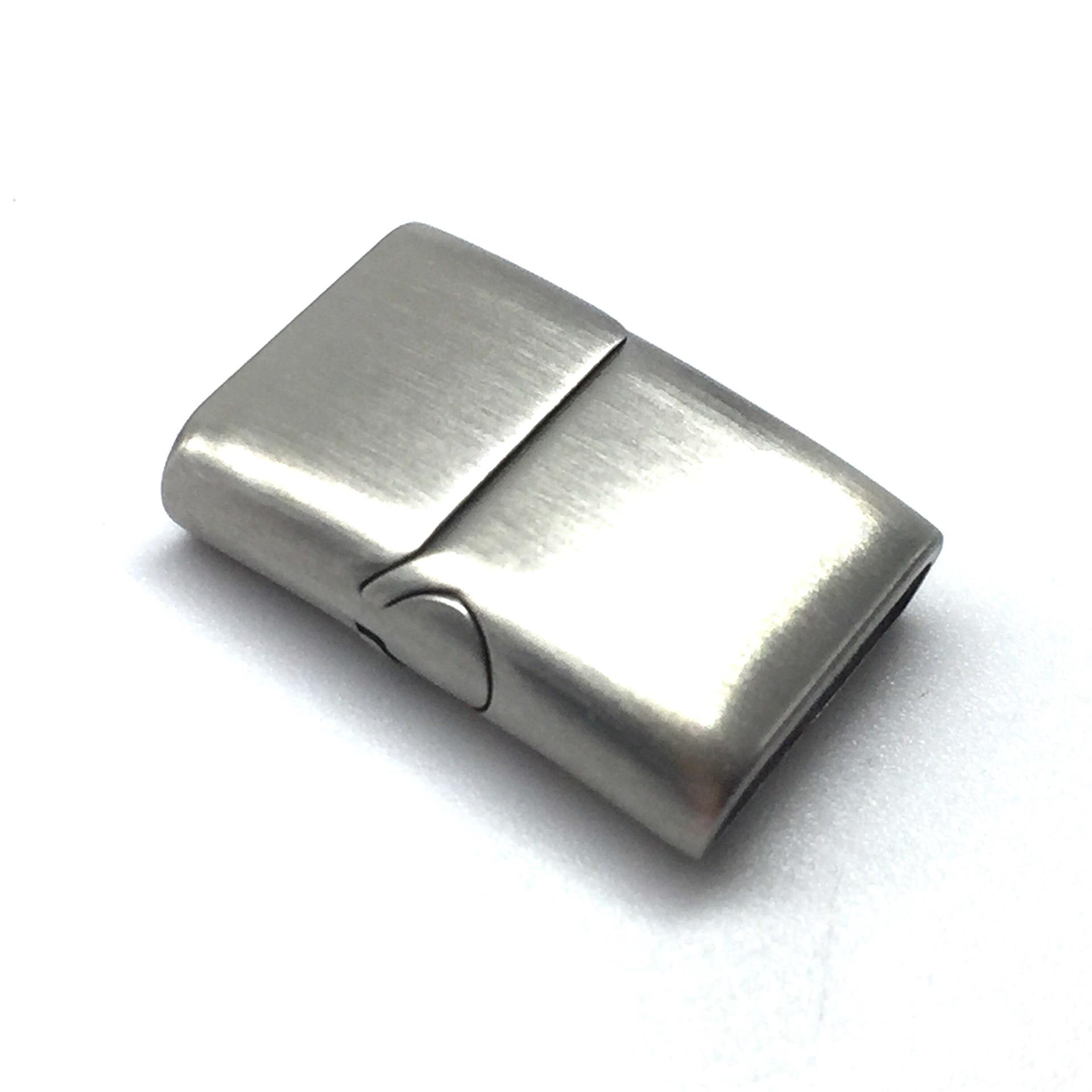 

Stainless Steel Magnetic Buckle Dragon Scale Leather Bracelet DIY Jewelry Accessory