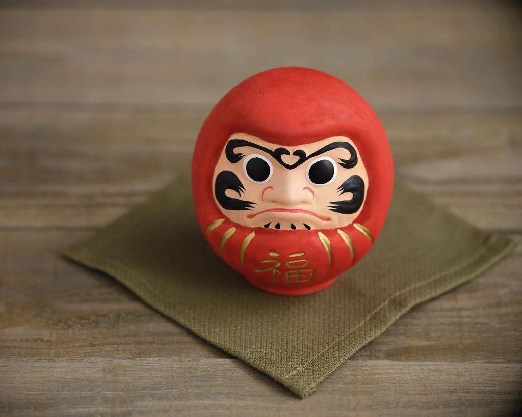 Wooden carved lucky Daruma doll Consecrated with prayers at Shorinzan Daruma Temple wooden Buddha figure Daruma (size 0.5, S) - - Daruma, carving,