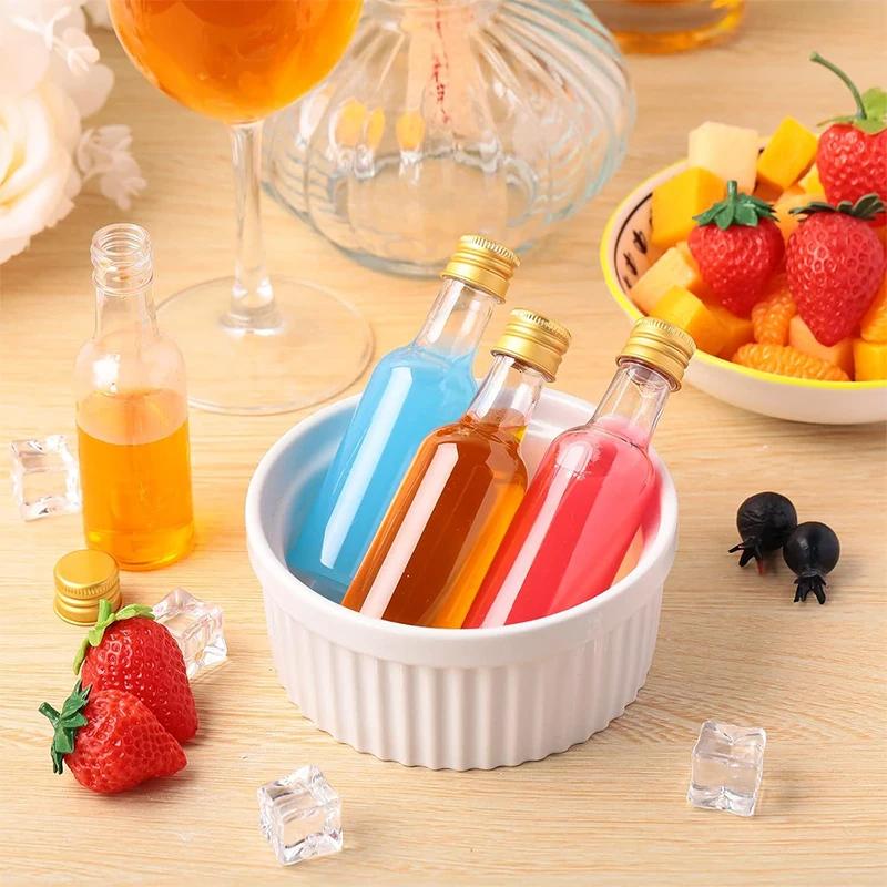 30pcs Mini Liquor Bottles Plastic Spirit Bottles with Silver/ Gold Caps Alcohol Shot Cups with Funnels Kraft Tags Rope for Party